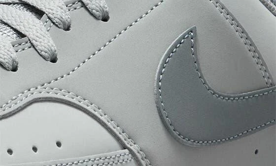 NIKE Court Vision Low Sneaker 7