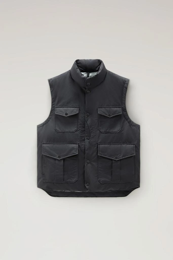 WOOLRICH Half Moon Padded Vest in Ramar Cloth - Men - Black 5