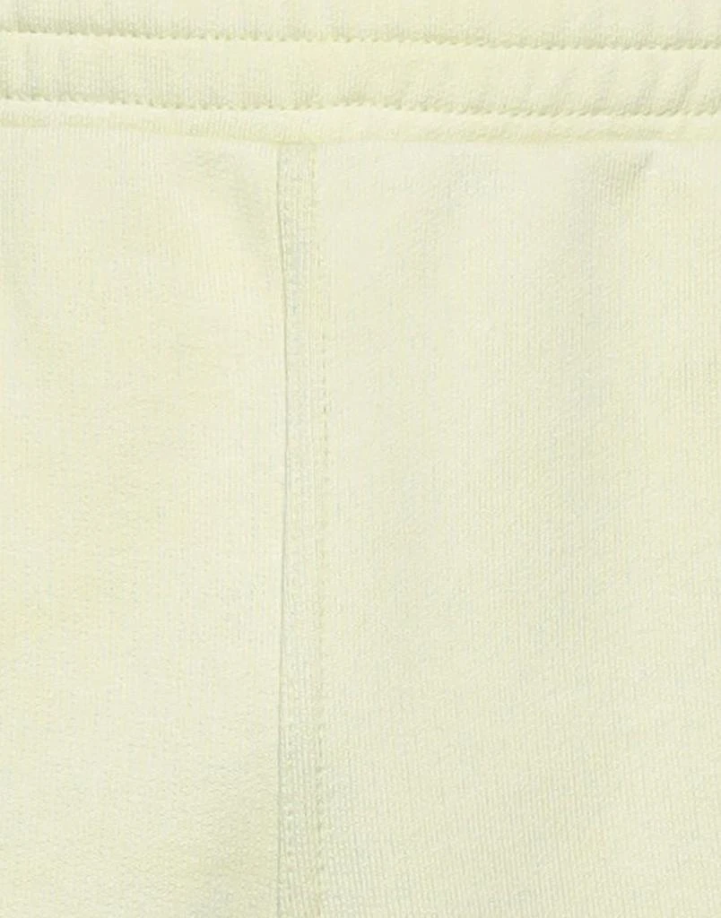 Givenchy Shorts 
Bermuda 4