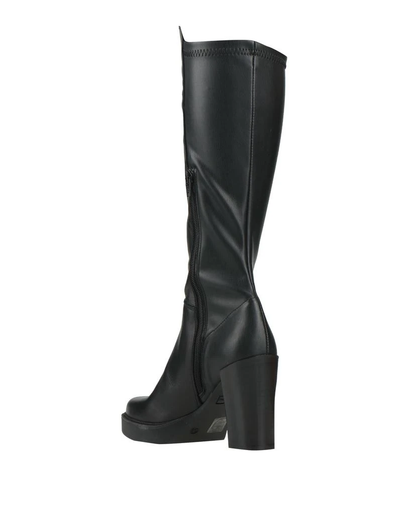 About Me Boots 3