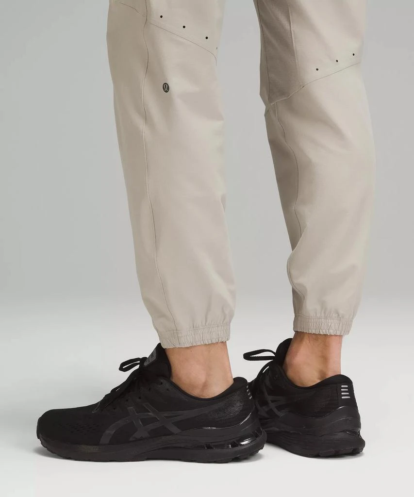 Lululemon License to Train Jogger *Regular 35