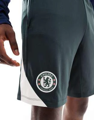 NIKE Nike Football Chelsea FC Strike Dri-FIT shorts in green 3