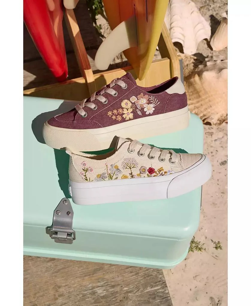 Blowfish Malibu Women
s Sadie-Sun 3 Lace Up Platform Sneakers 6