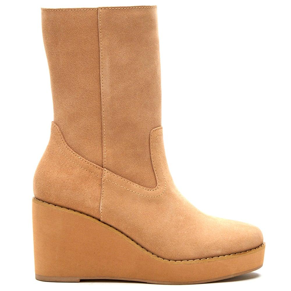 COCONUTS by Matisse Comet Round Toe Wedge Booties