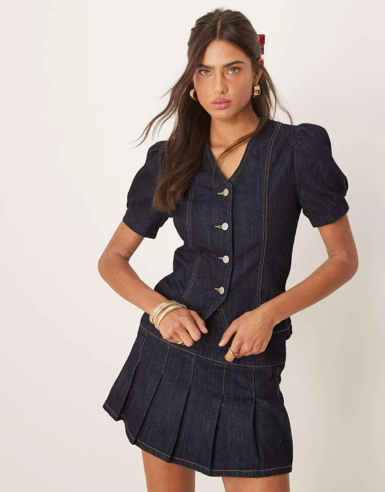 Glamorous Glamorous structured top in indigo denim co-ord 1