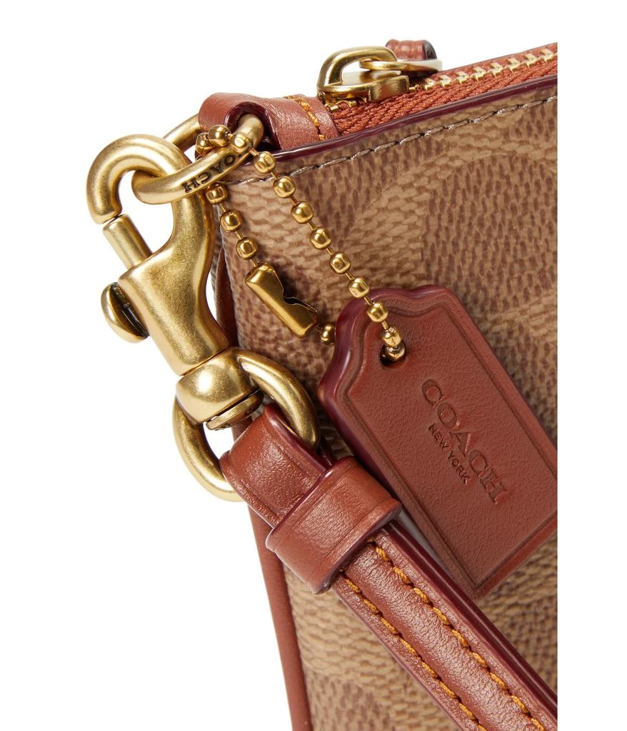 Coach Small Wristlet 4
