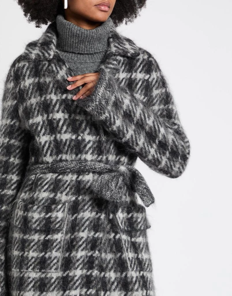 D.Exterior Double breasted pea coat 4
