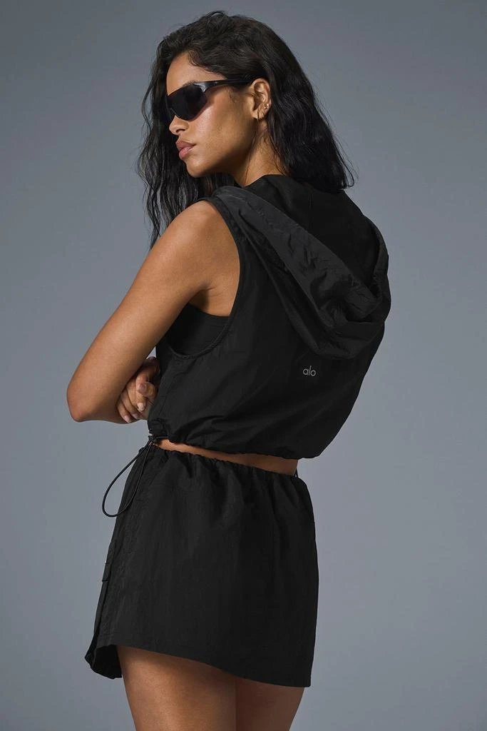 Alo Crinkle Cropped Surplus Vest - Black 3
