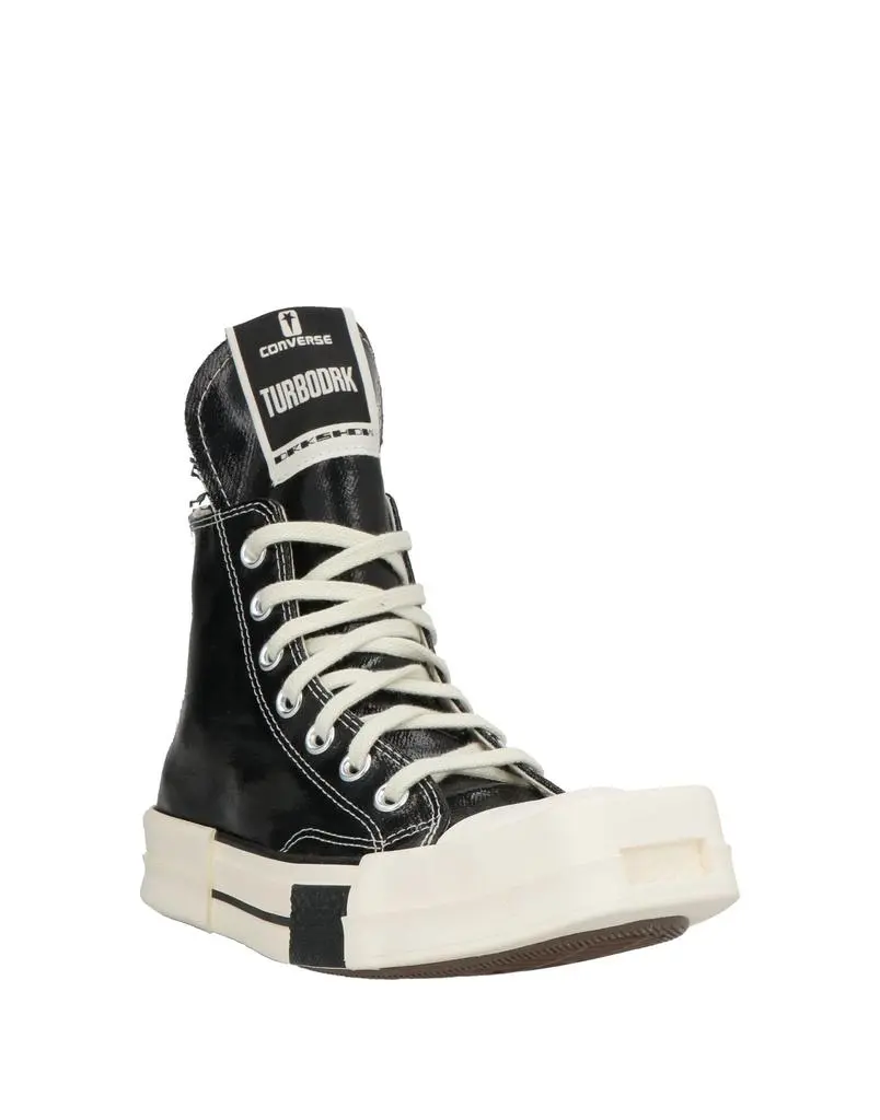 Converse Sneakers 2