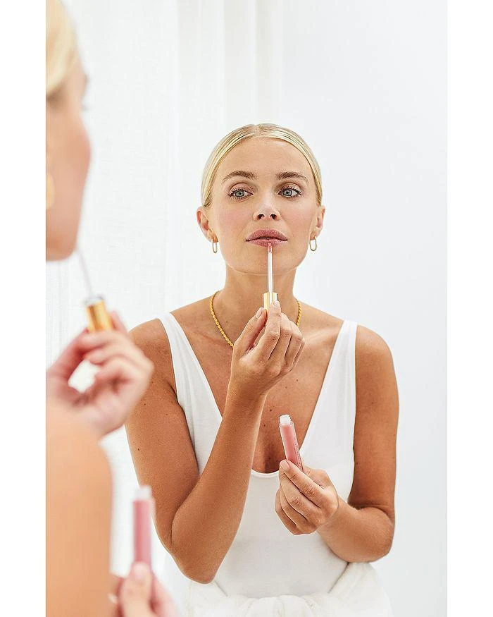 MZ Skin Volumising Lip Perfector 9