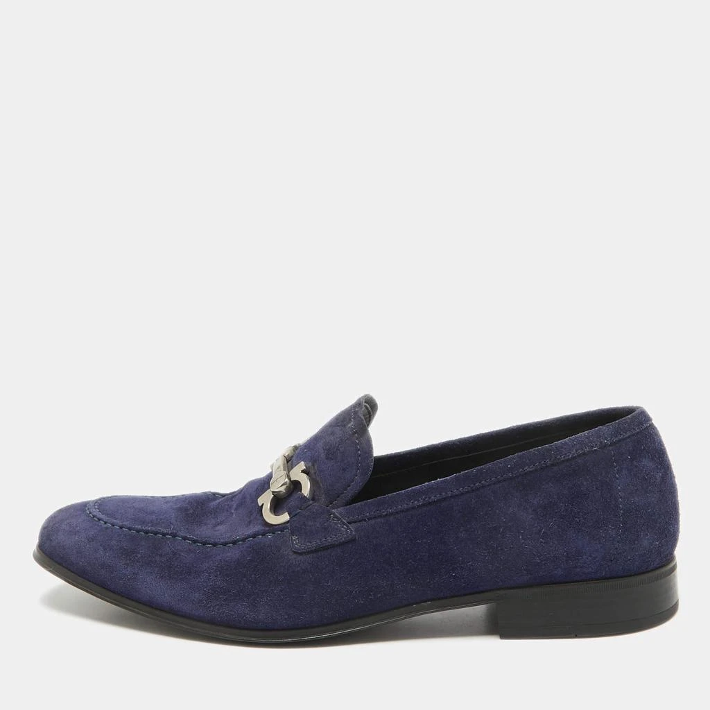 Shop Salvatore Ferragamo Blue Suede Gancini Loafers Size  display picture 2