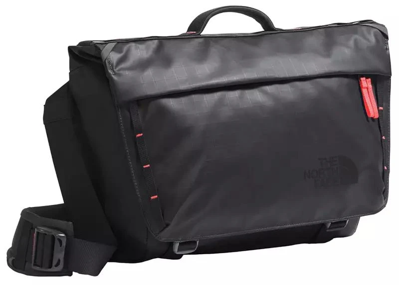The North Face The North Face Base Camp Voyager Messenger Bag 1