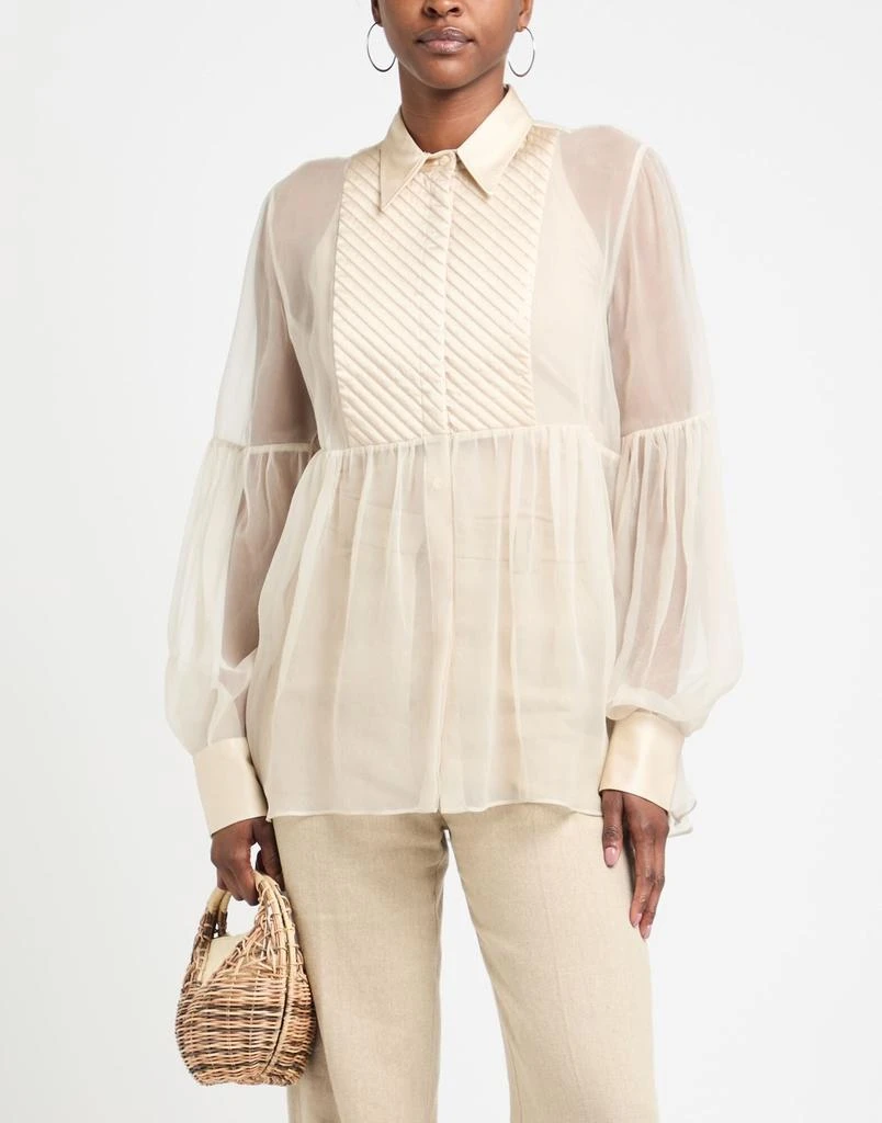 Brunello Cucinelli Silk shirts
blouses 4