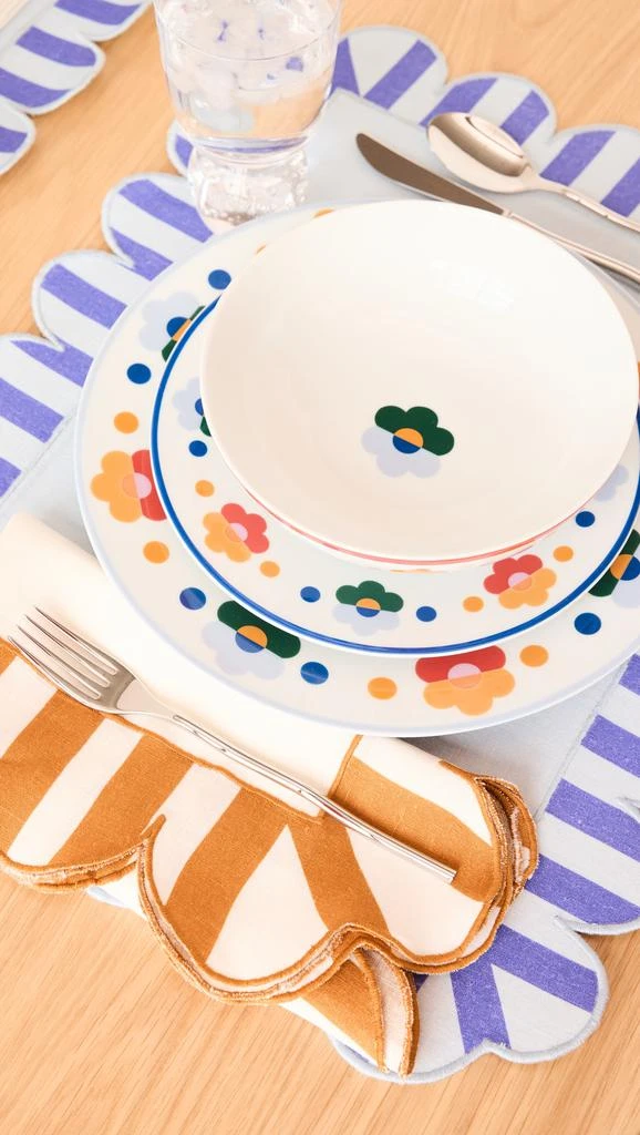 Misette Dinner Plates Set of 4 4