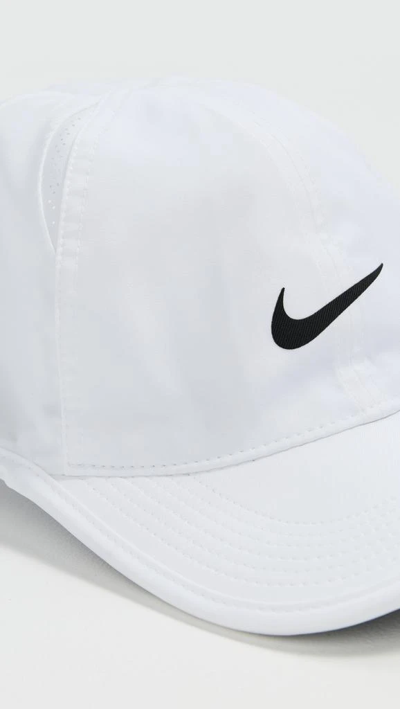 NIKE Unstructured Featherlight Hat 3