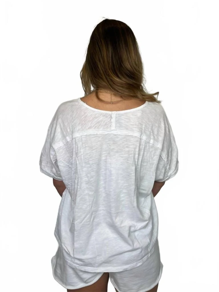 Bobi Oversize V-Neck Tee In White 3