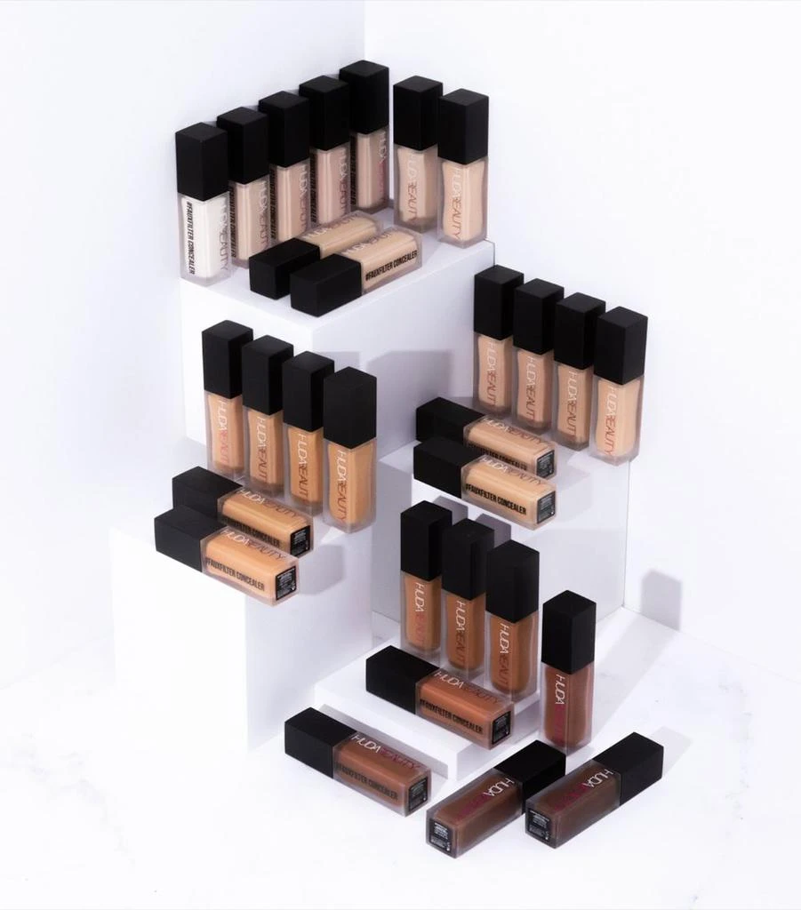 Huda Beauty #FauxFilter Luminous Matte Liquid Concealer 3