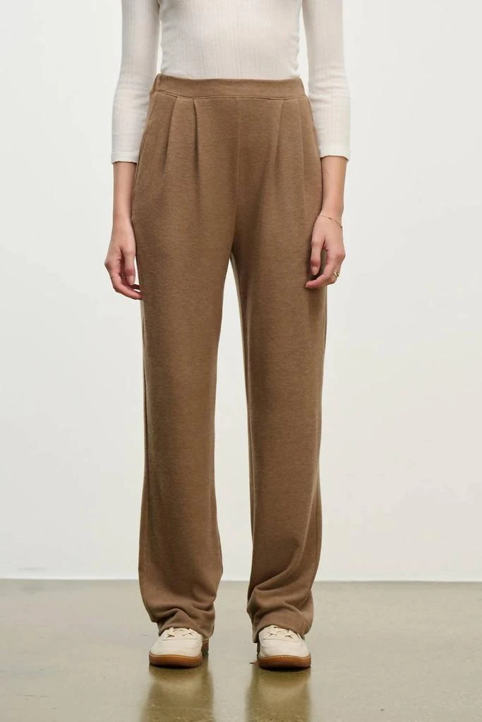 Velvet by Graham 
Spencer Velvet By Graham 
Spencer - Eliya Pull On Pant