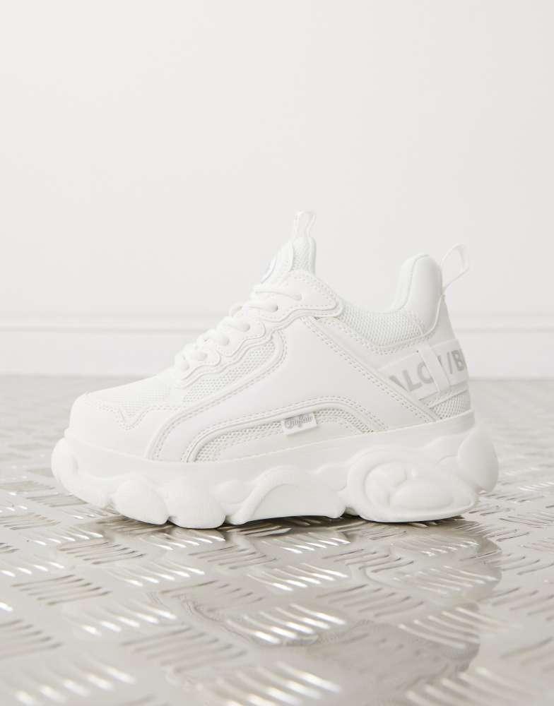 Buffalo Buffalo trainer in triple white
