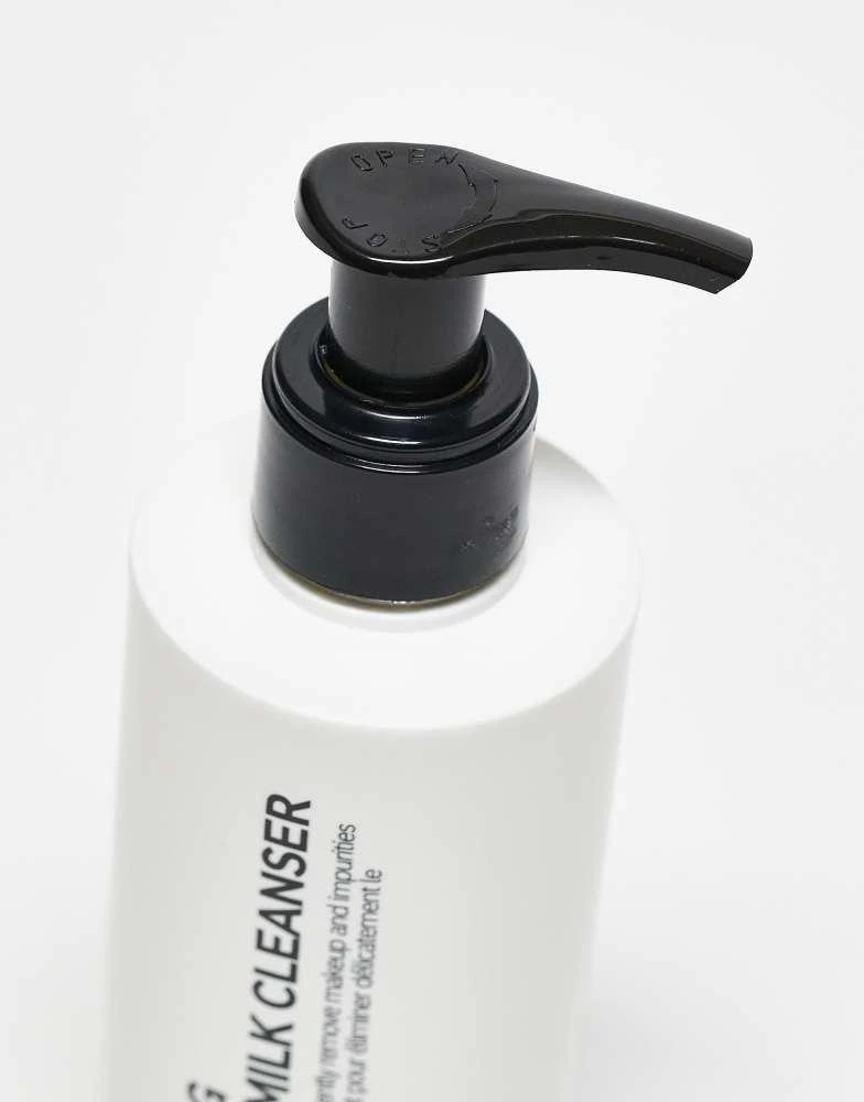 THE INKEY LIST The INKEY List Hydrating Cream-to-Milk Cleanser 180ml 2
