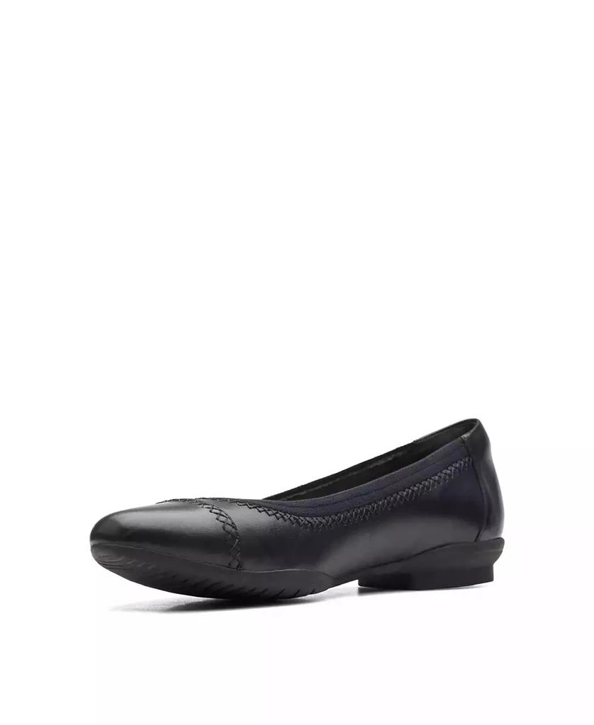 Clarks Women's Collection Sara Bay Flats 2