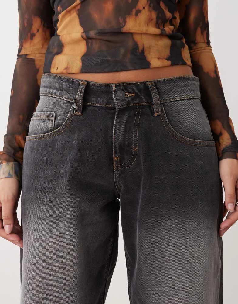 Motel Motel roomy extra wide low rise jeans in grey used bleach 5