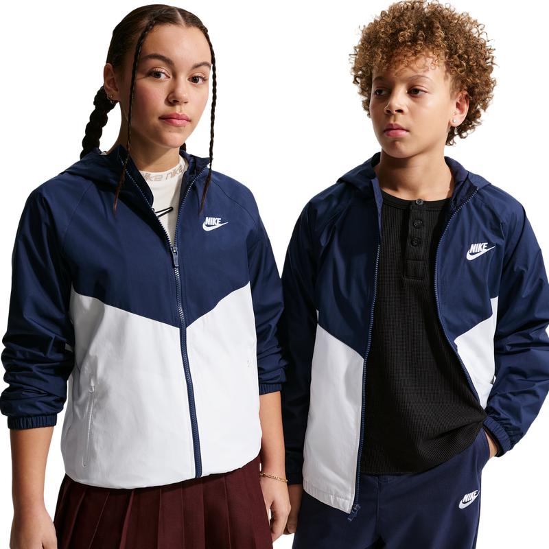 nike windbreaker footlocker