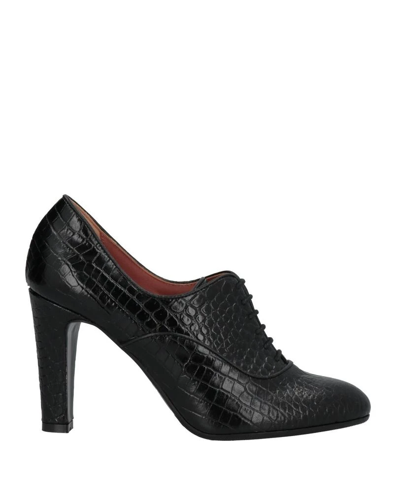 LA BELLE Laced shoes 1