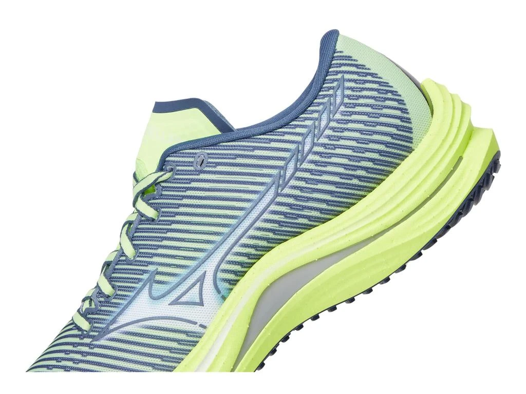 Mizuno Wave Rebellion 5