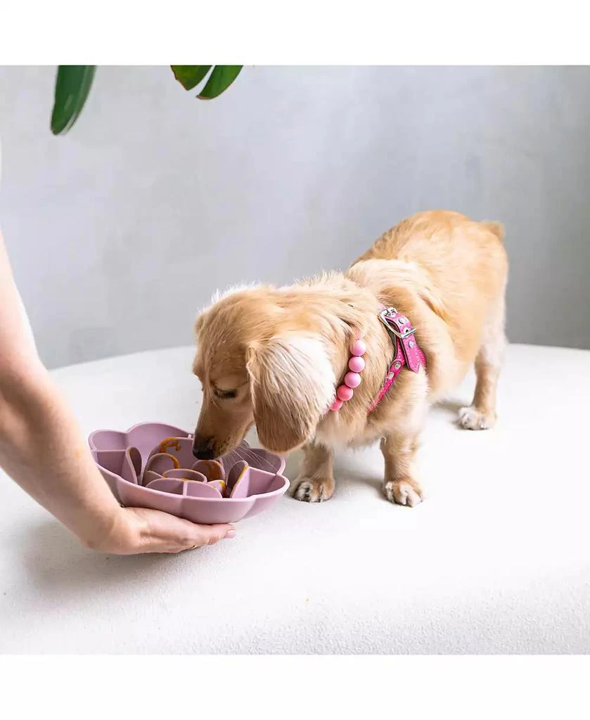 Dexypaws Flower Slow Feeder: Blush Pink 3