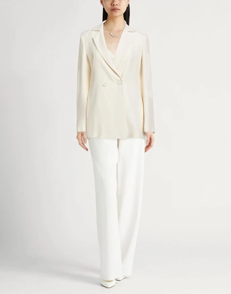 ERIKA CAVALLINI ERIKA CAVALLINI 2