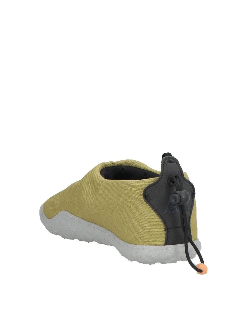 NIKE Sneakers 3