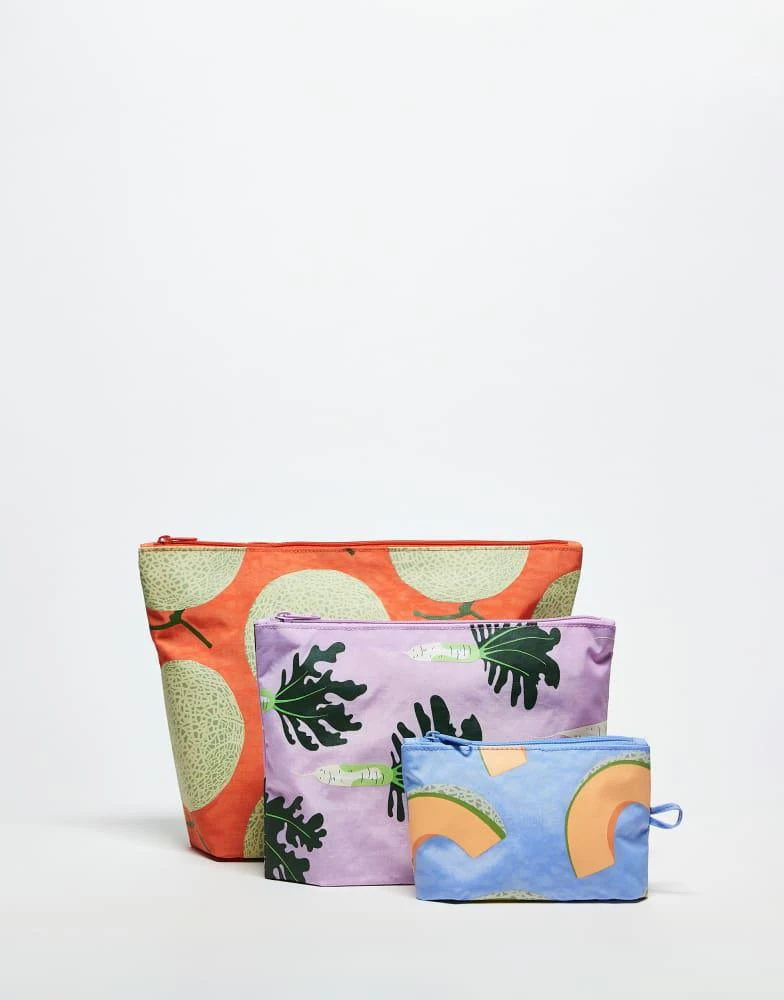 Baggu Baggu go pouch set in japanese fruit prints 1