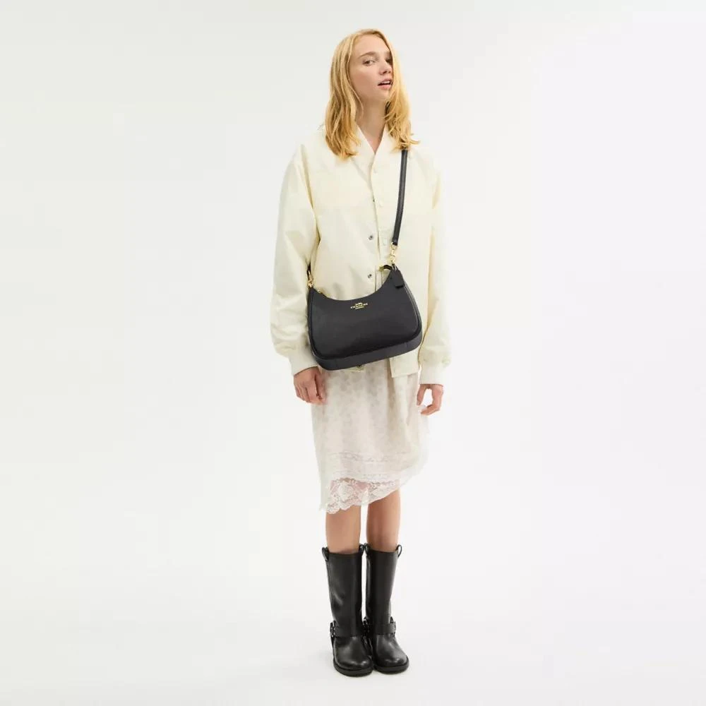 Coach Teri Hobo Bag 9