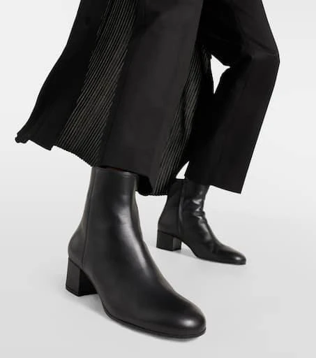 Gianvito Rossi 45 leather ankle boots 7