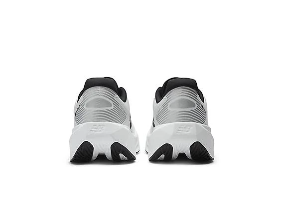 New Balance FuelCell Rebel v5 5