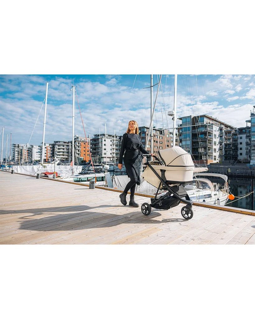 Thule Spring 2 Bassinet Adapters 2