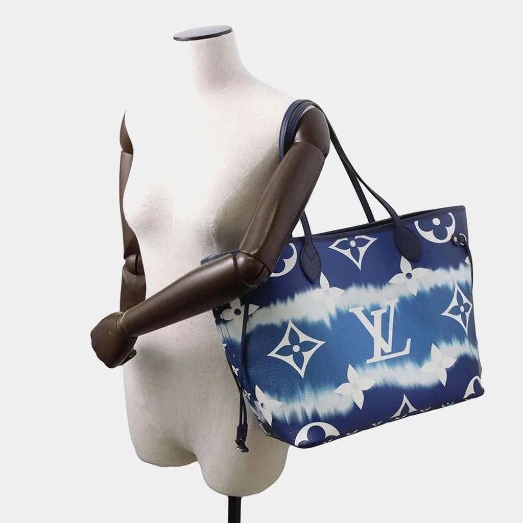 Louis Vuitton Louis Vuitton Blue Coated Canvas MM Neverfull Tote Bag 2