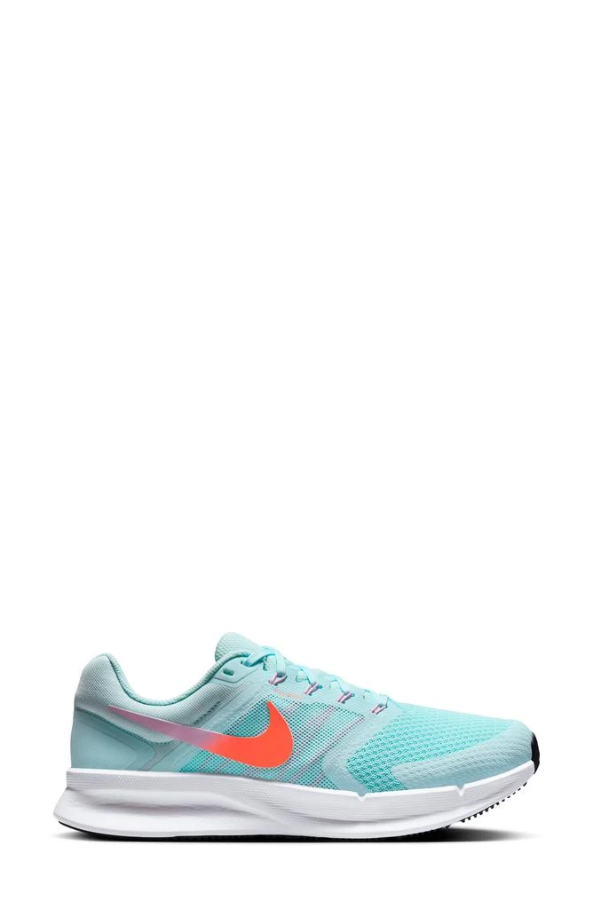 NIKE Run Swift 3 Running Shoe 3