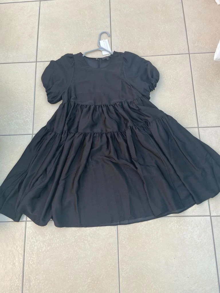 cos Tiered dress with puff sleeves 5
