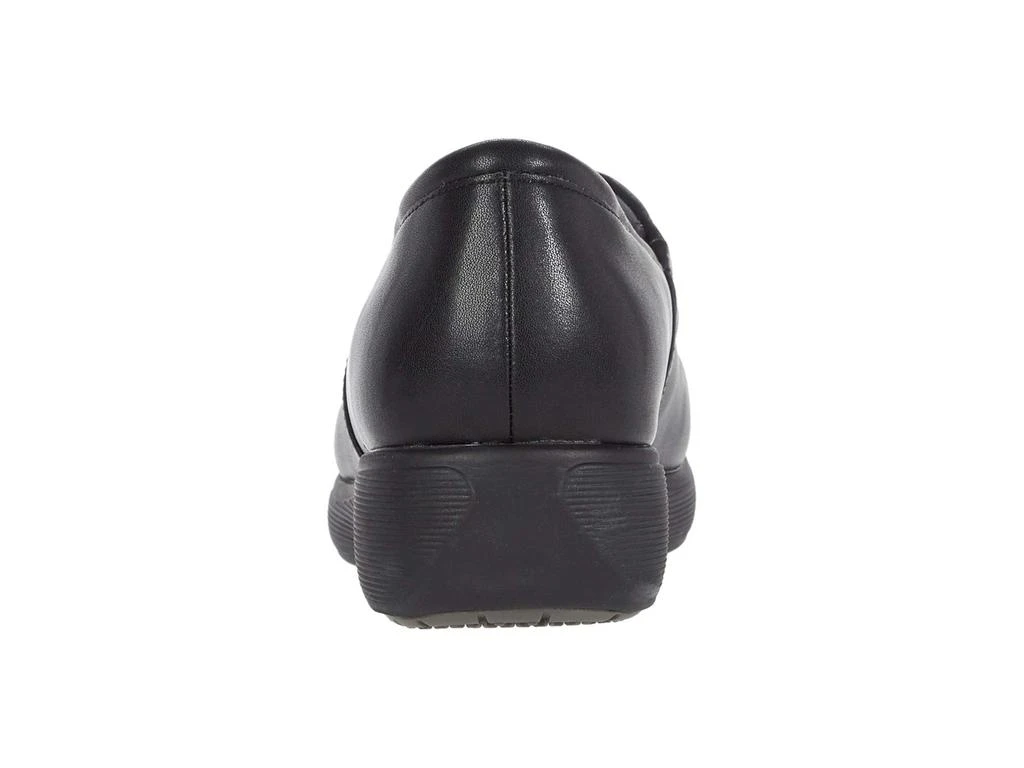 SoftWalk Meredith Sport 5