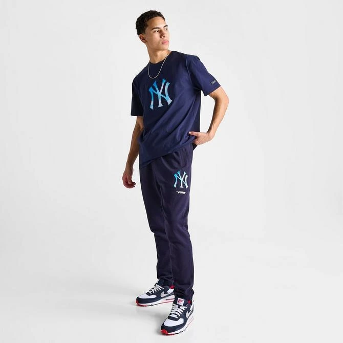Pro Standard Men's Pro Standard New York Yankees MLB Cloud Logo Jogger Pants 2