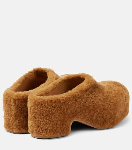 Dries Van Noten Faux fur clogs 3