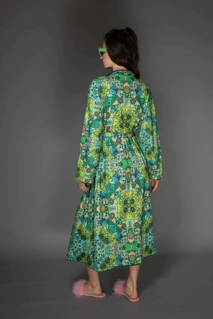 FAIRE Faire - Floral Reversible Robe 3