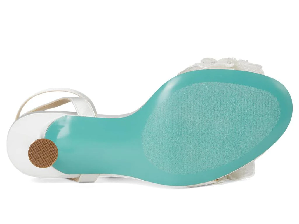 Betsey Johnson Cali 3