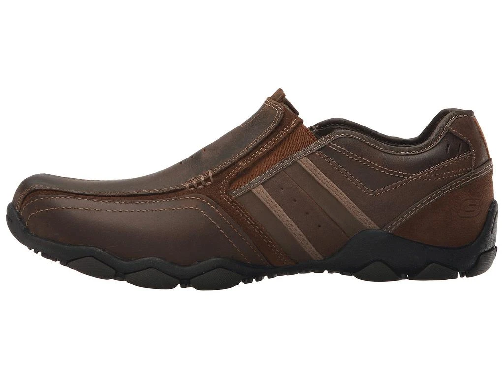 SKECHERS Classic Fit Diameter - Zinroy 4