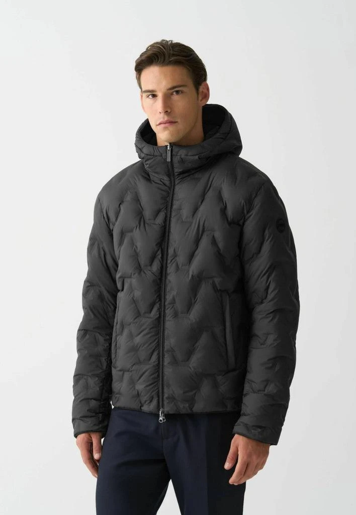 Colmar Originals Versatile Classic Men's Jacket With Clean Silhouette 4