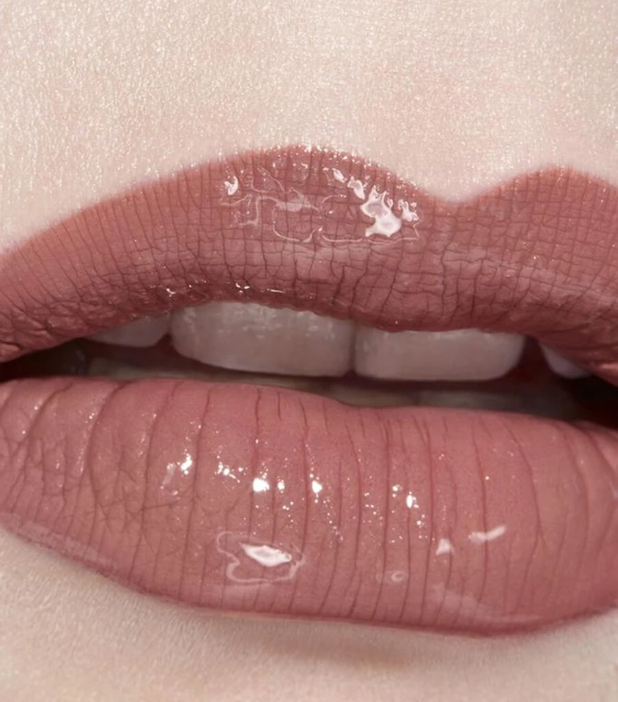 Chanel Le Rouge Duo Ultra Tenue Liquid Lip Colour 5