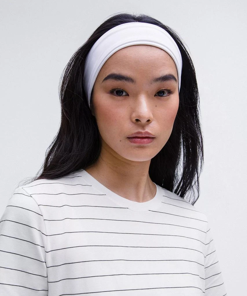 Lululemon Love Curved-Hem Crewneck T-Shirt 61