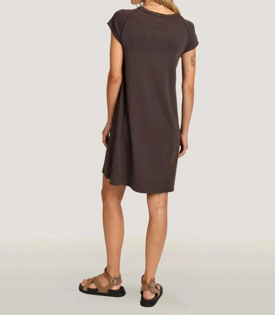 Shop Dylan - Boden Jersey Dress on Sale at BeyondStyle  Get 51% Off Dylan  - Boden Jersey Dress with Limited-Time Flash Deals, Exclusive Discounts,  and Special Offers. Enjoy Unbeatable Savings on